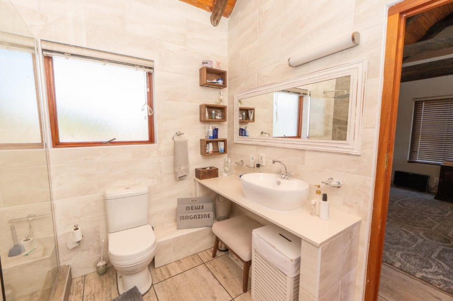 5 Bedroom Property for Sale in Long Acres Country Estate Western Cape